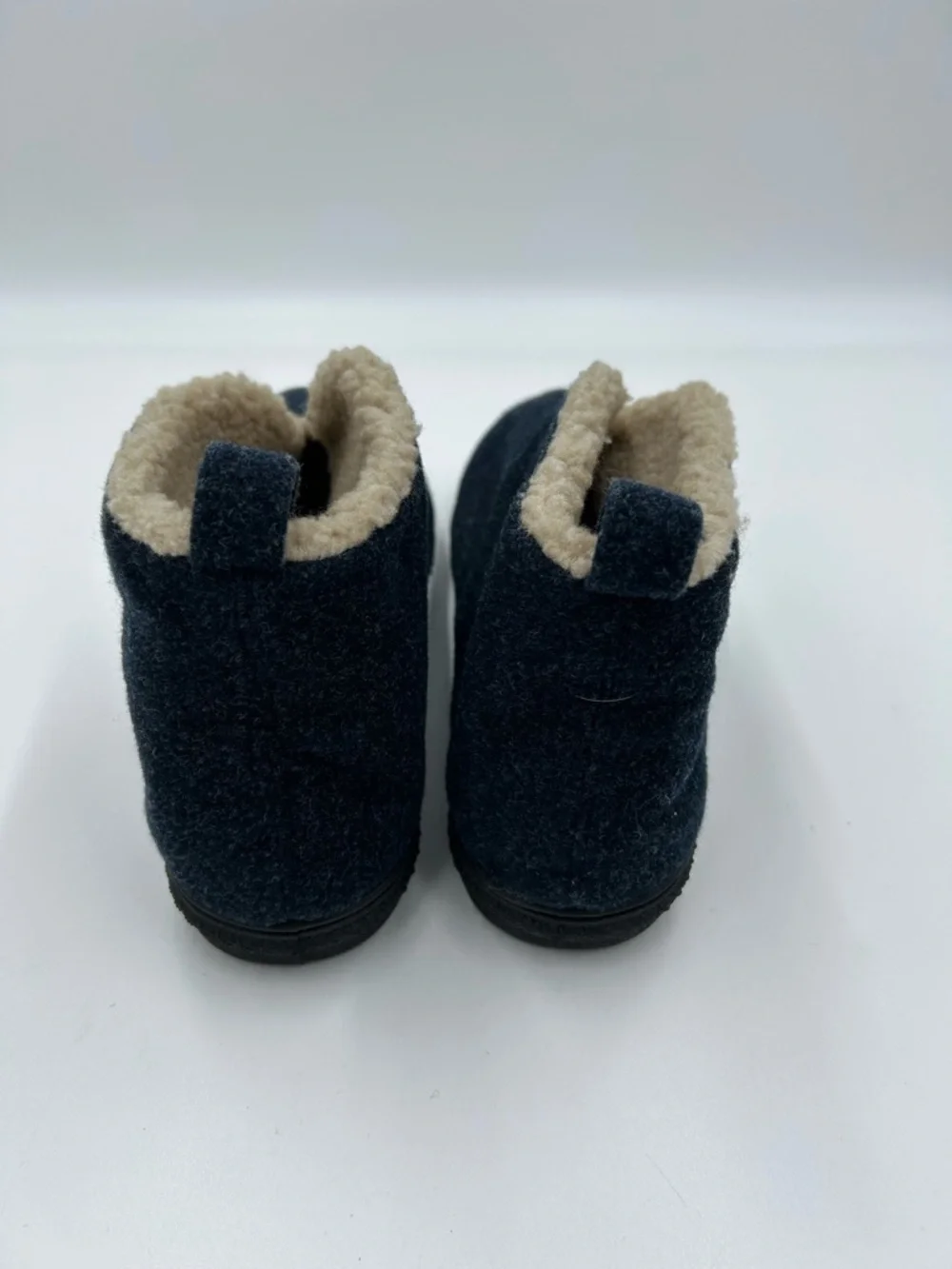 Woolrich Navy Fleece-Lined Slip-Ons 10 NWOT